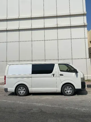 تويوتا هايس 2013