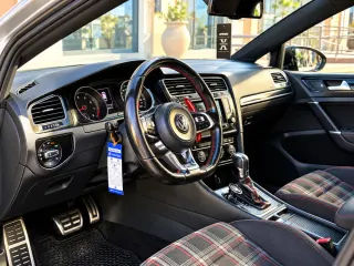 فولكس واجن Golf GTI 2015