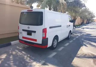 نيسان اورفان 2015