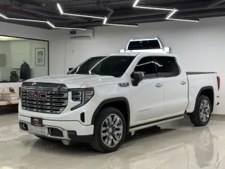 GMC Sierra Denali 2024
