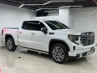 GMC Sierra Denali 2024