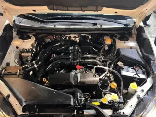 سوبارو Xv 2015