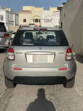 سوزوكي SX4 2012