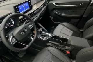 جيلي GX3 2025