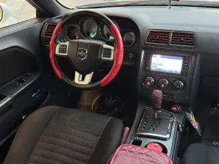 Dodge Challenger 2014