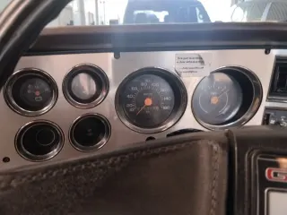 جي إم سي سييرا 1981