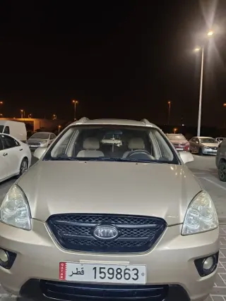 كيا كارينز 2008