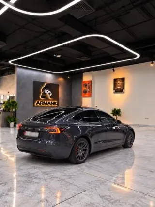 تيسلا Model S 2026