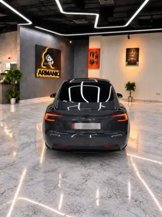 تيسلا Model S 2026