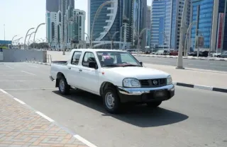 نيسان Pickup 2010