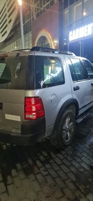 فورد اكسبلورر 2005