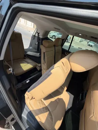 إم جي RX 8 2023