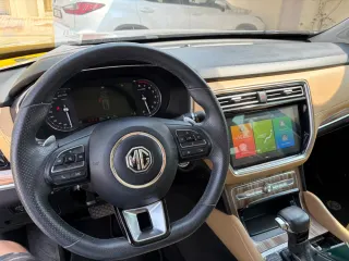 إم جي RX 8 2023
