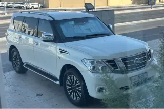 Nissan Patrol 2012