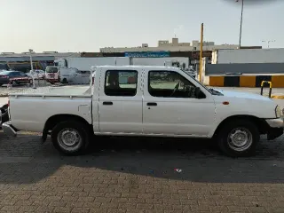 Nissan Pickup 2015