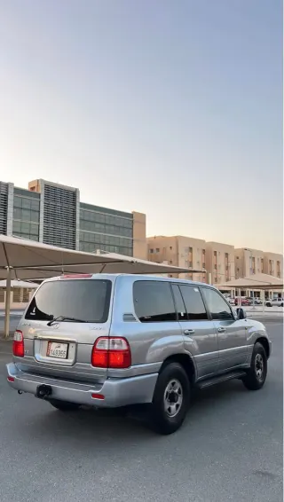 لكزس LX 470 2001