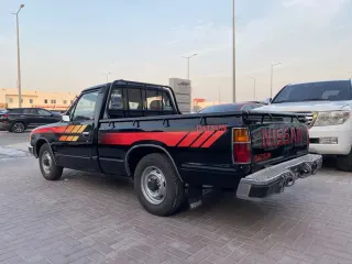 Nissan Datsun 1985