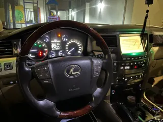 لكزس LX 570 2008