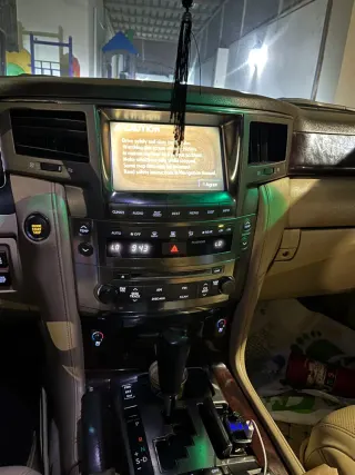 لكزس LX 570 2008