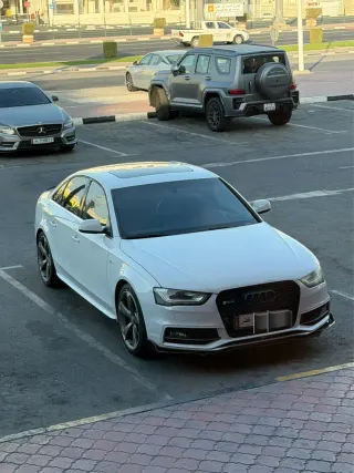 أودي A4 2013