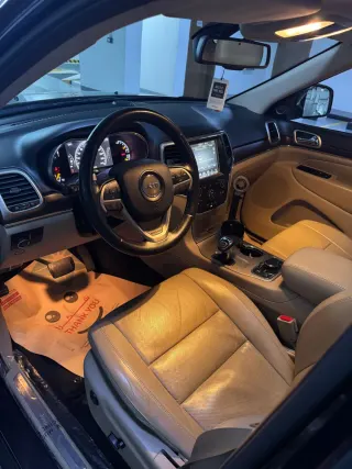 Jeep Grand Cherokee 2015