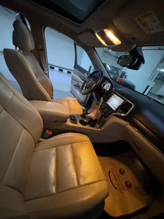 Jeep Grand Cherokee 2015