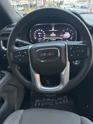 جي إم سي يوكن SLE 2023
