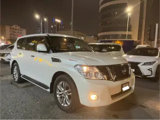 نيسان باترول 2010