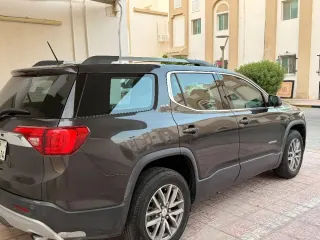 جي إم سي اكاديا 2017