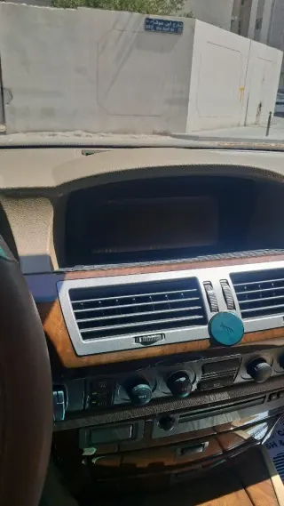 بي إم دبليو 7 Series 2005