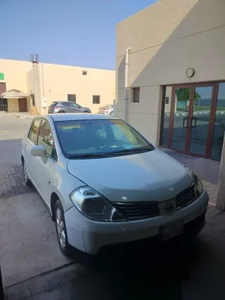 Nissan Tiida 2006
