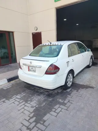Nissan Tiida 2006