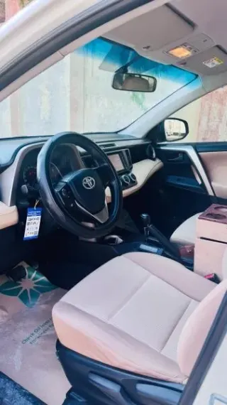 Toyota RAV4 2015