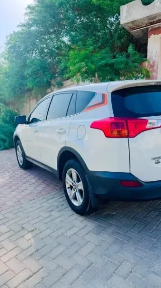Toyota RAV4 2015