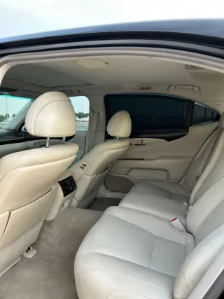 لكزس LS 460 2007