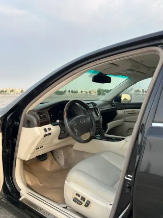 لكزس LS 460 2007
