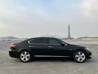 لكزس LS 460 2007