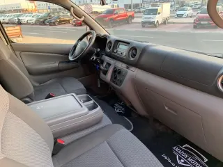 Nissan Urvan 2022