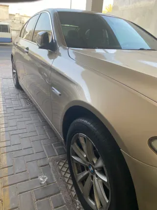 بي إم دبليو 5 Series 2012