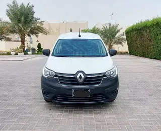 رينو دوكر 2023