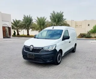 رينو دوكر 2023