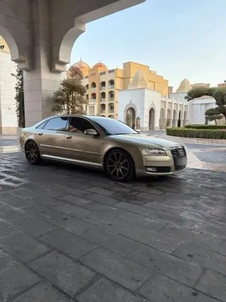 أودي A8 2008