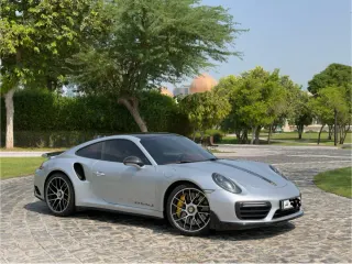 بورشه 911 Turbo S 2017