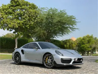 بورشه 911 Turbo S 2017