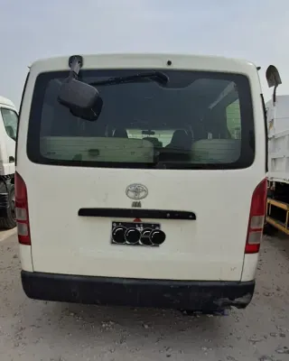 Toyota Hiace 2014
