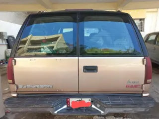 GMC Suburban 1999