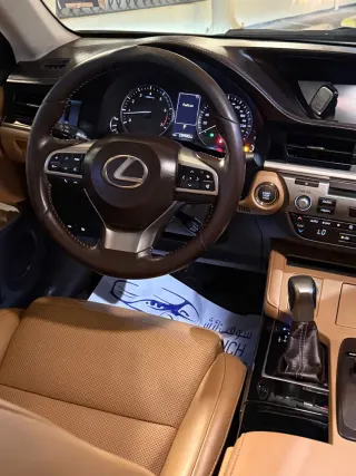 Lexus ES 350 2018