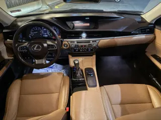 Lexus ES 350 2018