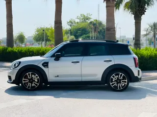 ميني Cooper 2023