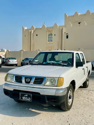 نيسان Pickup 2002